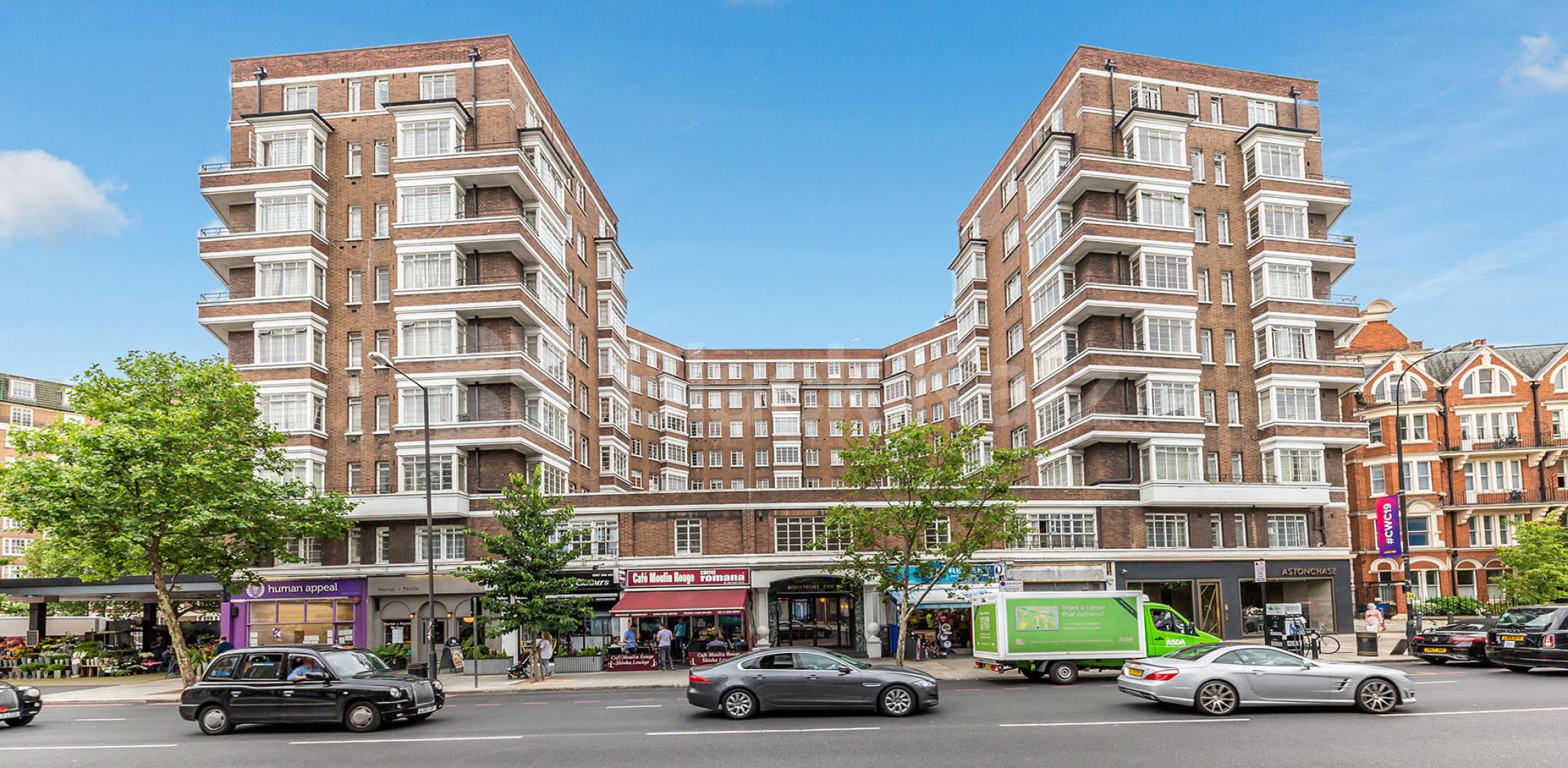 			LARGE 3 / 4 BED! , 4 Bedroom, 1 bath, 1 reception Flat			 Park Road, BAKER STREET